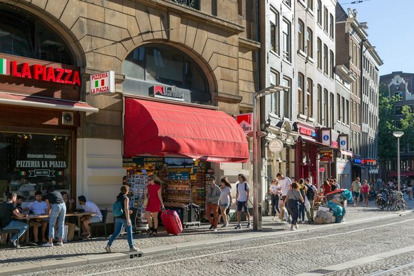 Comment retrouver mes commandes passées en ligne efficacement ?